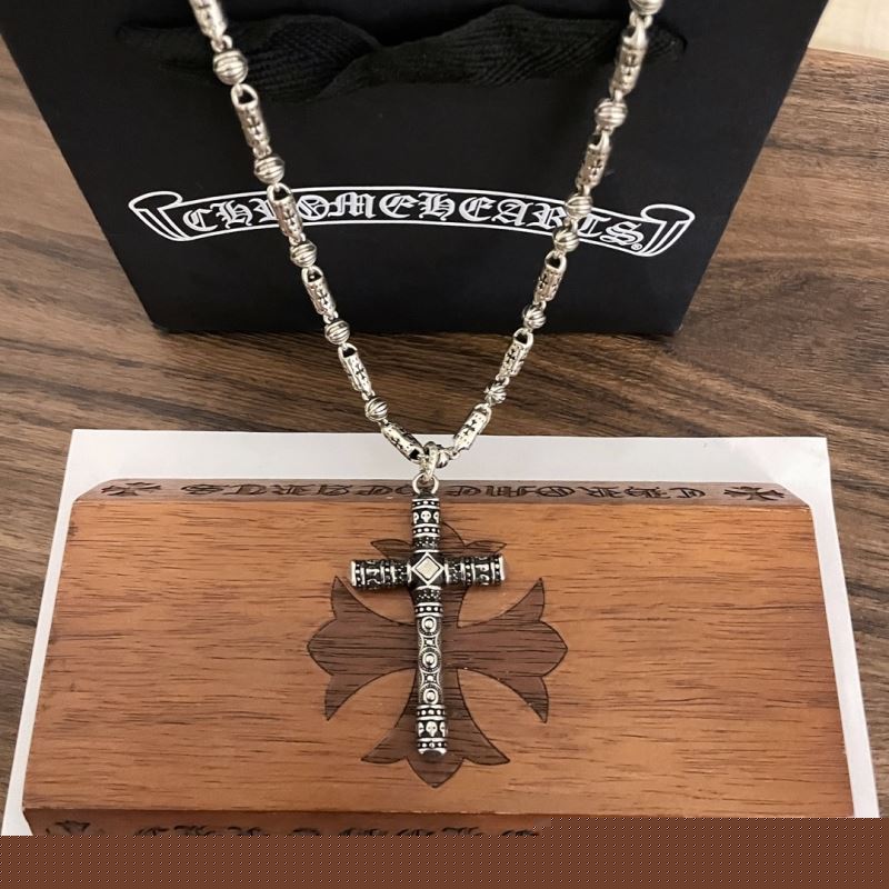Ch**me He**ts necklaces